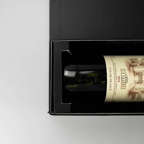 Elegant svart vingåvaask - Hopfällbar design med sidoöppning