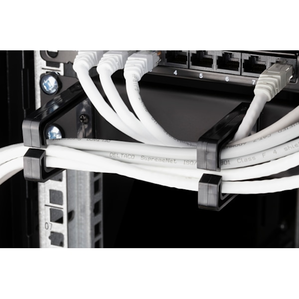 19" cable panel 1U, 5 brackets, black