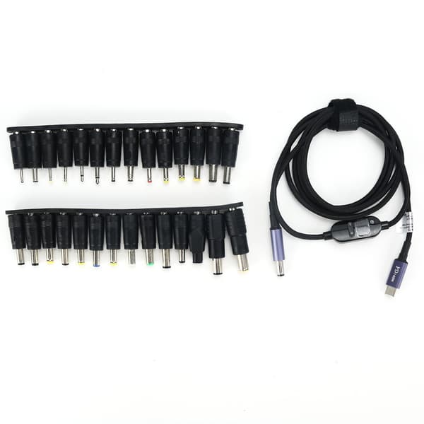 Multifunktionelt digitalt display USB-C til DC justerbart opladerkabel med 6-trins spænding PD3.1 140W og 28 adapterspidser