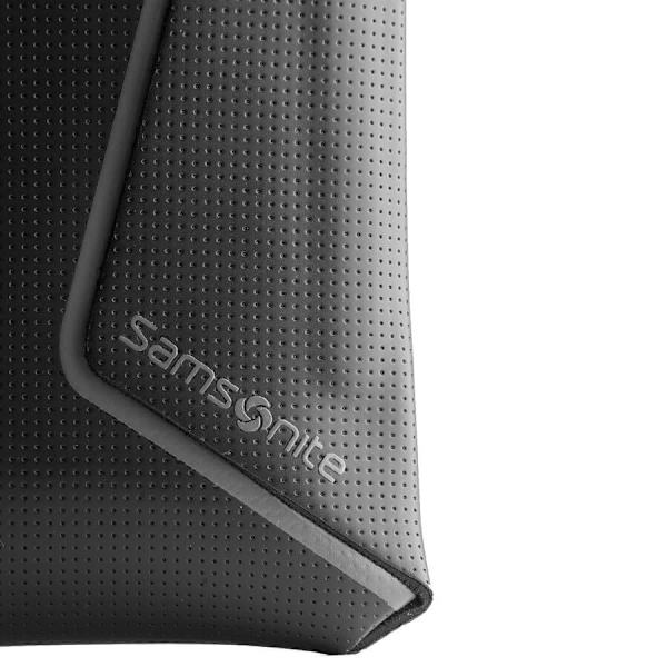 Thermo Tech Mac 15" MacBook Pro Svart