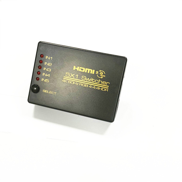 INF HDMI-kytkin 5x1 - 4K / 3D kaukosäätimellä