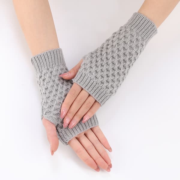 Lyhyet ananas-kuvioiset neulotut käsineet Grey Grey