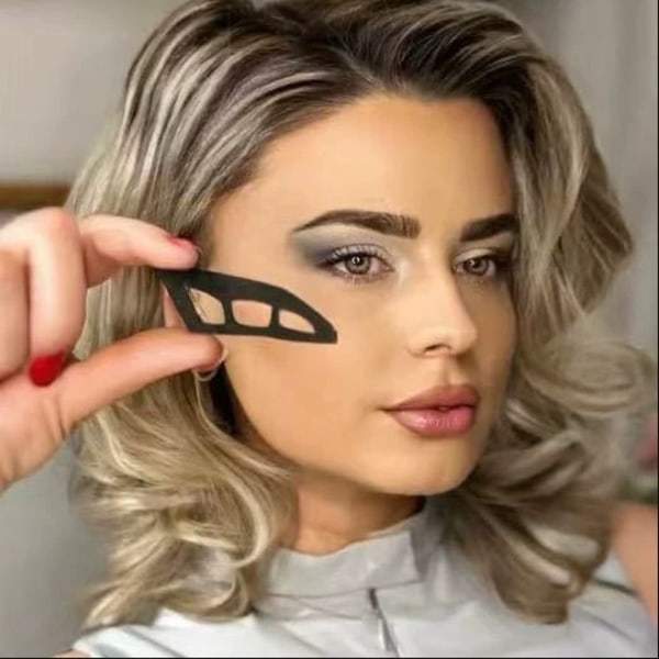 Eyetour Your Glam Bestie: Ett användarvänligt verktyg för ögonskugga