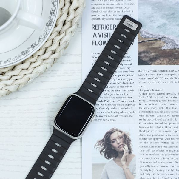 Magnetisk silikonearmbånd til Apple Watch - Sort/Orange (38/40/41mm) Orange