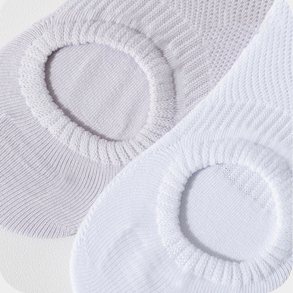 4 paria naisten näkymättömiä piilossa olevia matalia puuvillasukkia