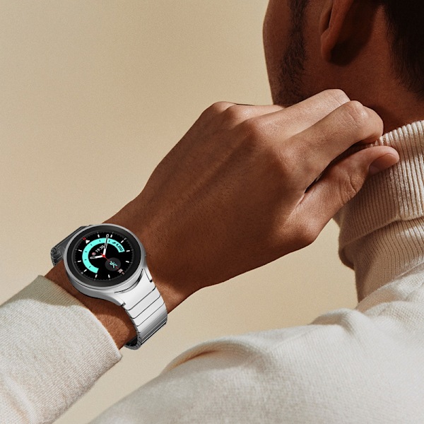 Sølvfarvet urrem i rustfrit stål til Samsung Watch 6/5/4