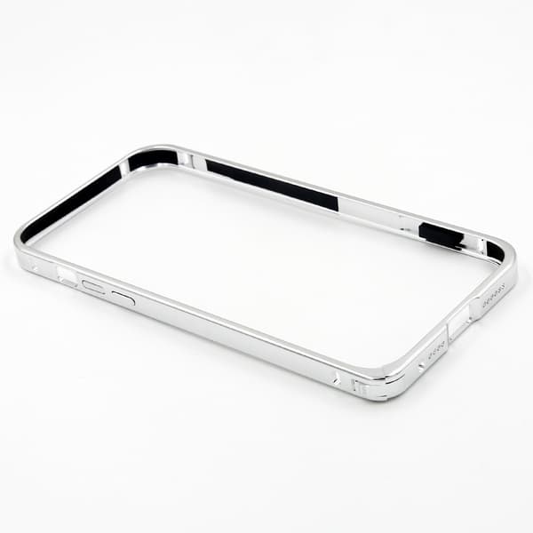 Alumiiniseoksesta valmistettu puskurikotelo iPhone 15 Plus -puhelimelle Silver Silver