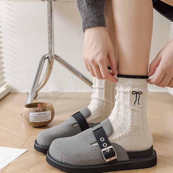 7 Par Uldsokker - Sort, Kaffe, Khaki, Blå, Creme, Lysegrå, Mørkegrå - Termiske, Åndbare, Broderede Mid-Calf Sokker