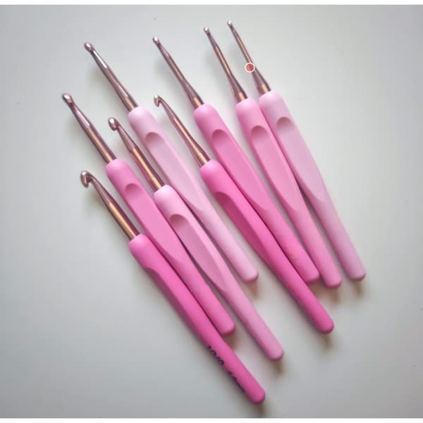 DIY pink gradient hæklenålesæt med rustfrit stål, bløde TPR-håndtag og komplet PU-etui til sweaterstrikning