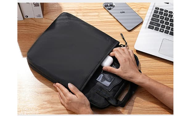 Tyylikäs 13-tuumaisen iPad-tabletin suojakotelo