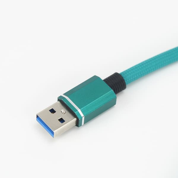 ZL-TK18 Piilotettu digitaalinen näyttö CL -datakaapeli  2 m