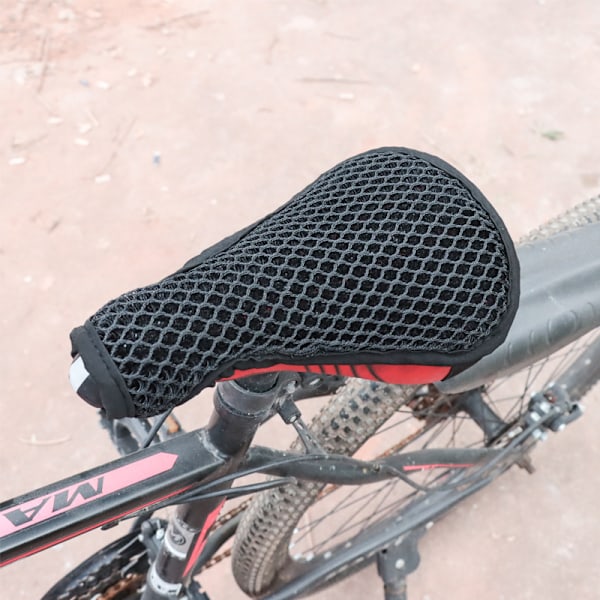 Cykelsätesskydd som andas - Halkskydd för mountainbike-sadel