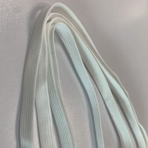 4 par Dubbla Lager Skosnören, 1,4 meter vardera WarmWhite WarmWhite