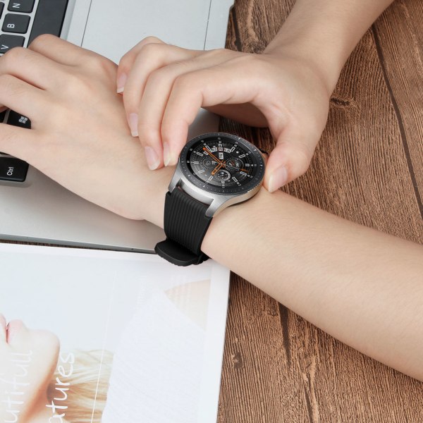 INF Armband Samsung Galaxy Watch 46 mm silikon svart S