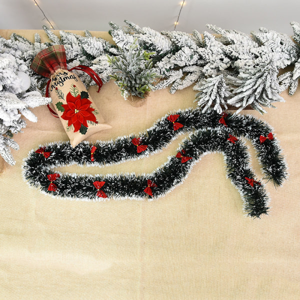Julekrans med 12 røde sløjfer (2 meter)
