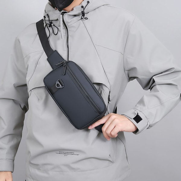 Tyylikäs ja käytännöllinen Crossbody laukku Musta