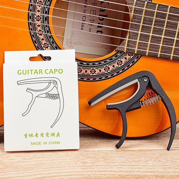 NG Series Capo: Snabbt byte för akustiska och elektriska gitarrer