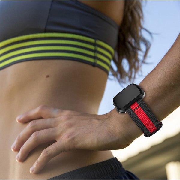 Nylonvävt klockband för Fitbit Versa Lite/Versa2 Svart+röd