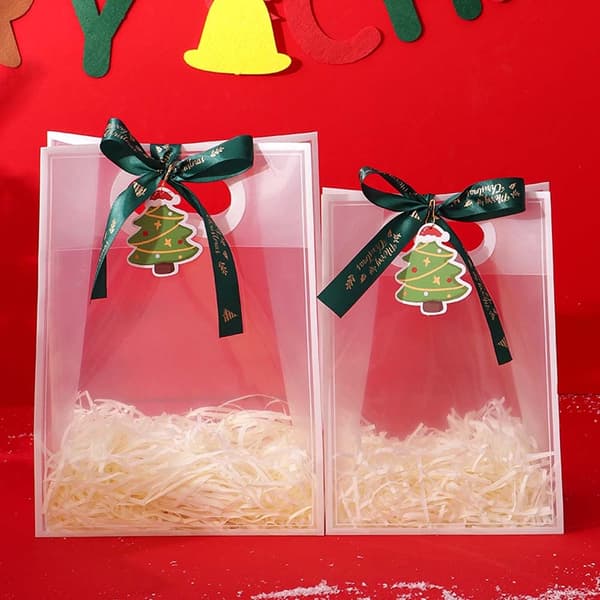 Liten Julklappspåse med Band, Kort och Raffia - Festlig Julklappsförpackning