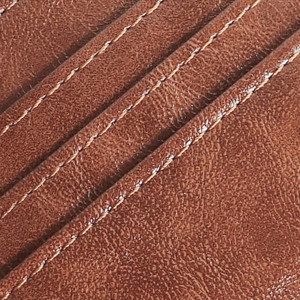 Pieni lompakko vetoketjulla Brown Brown