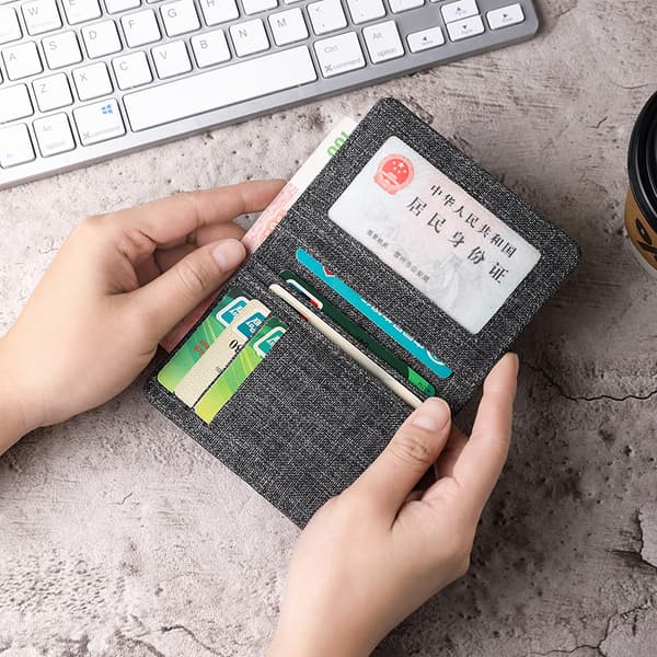 RFID-blokerende, slank og minimalistisk pung Black Black