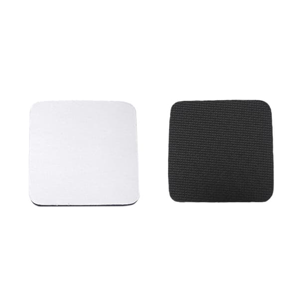 Set med 4 st Neoprenunderlägg Square