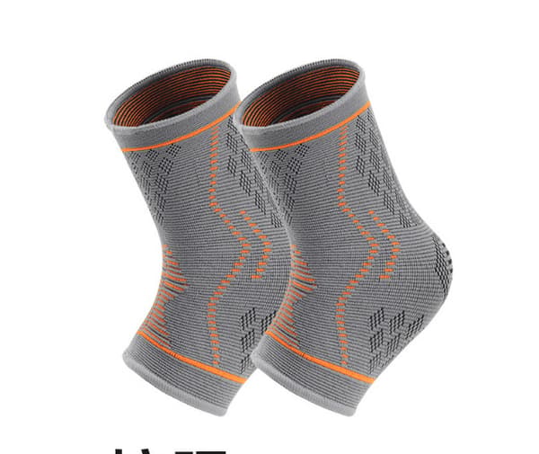 Uusi urheilun suojavarusteiden 4-osainen setti Grey M Grey M