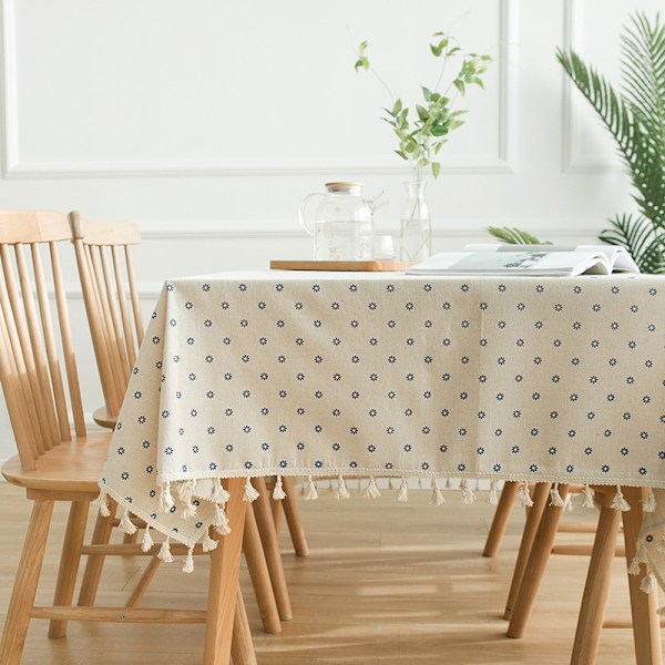 Blommig bomullsduk med tofsar XL