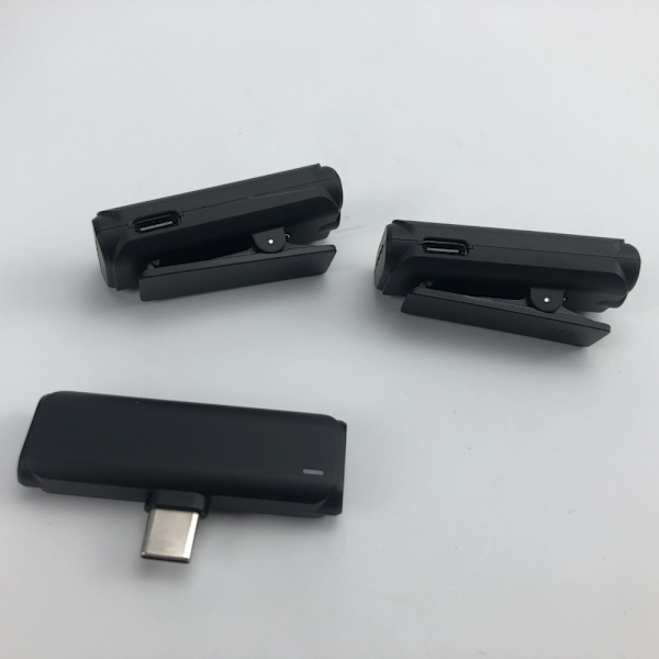 Langaton Clip-On Lavalier-mikrofoni