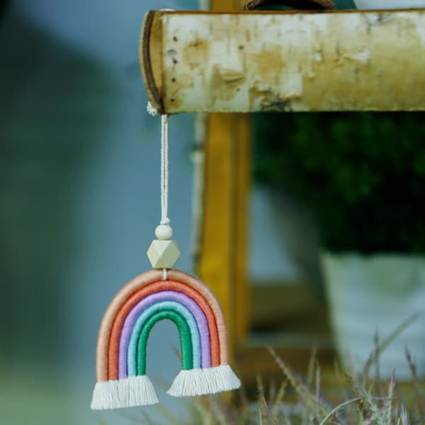Boho Regnbue Bil Charm Red Red