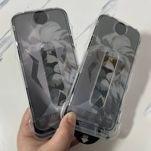Pölytiivis karkaistu lasi näytönsuoja iPhone 15 -puhelimelle