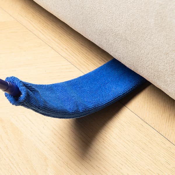 Mikrokuitu pölyharjasetti – laajennettava varsi koko talon puhdistukseen, monikulmainen kolo- ja kattoharja, raidoiton pyyhin, sininen