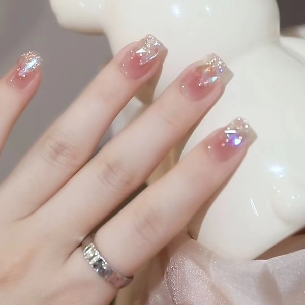 Sunset Diamond Lyhyet Kynsitarra - Tyylikäs ja Helppo Kiinnittää