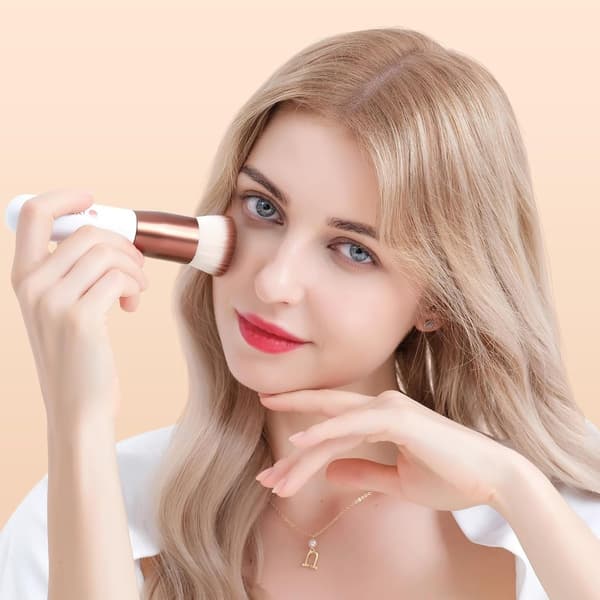 Flat Top Foundation Brush 2-pak til flydende foundation og BB-creme - bløde syntetiske børster til fejlfri buffing White White