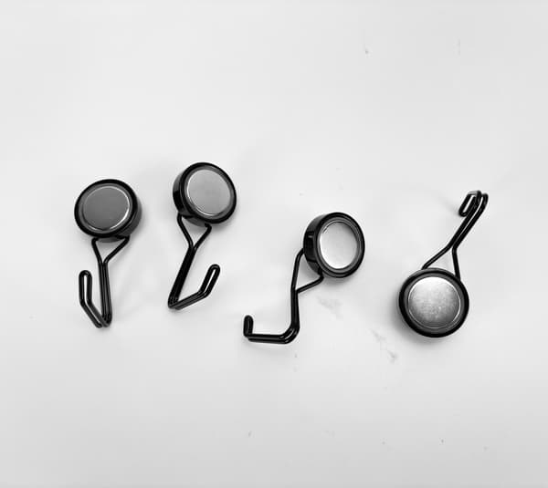 4-pack magnetiska roterande krokar för kylskåp, 360° roterbara