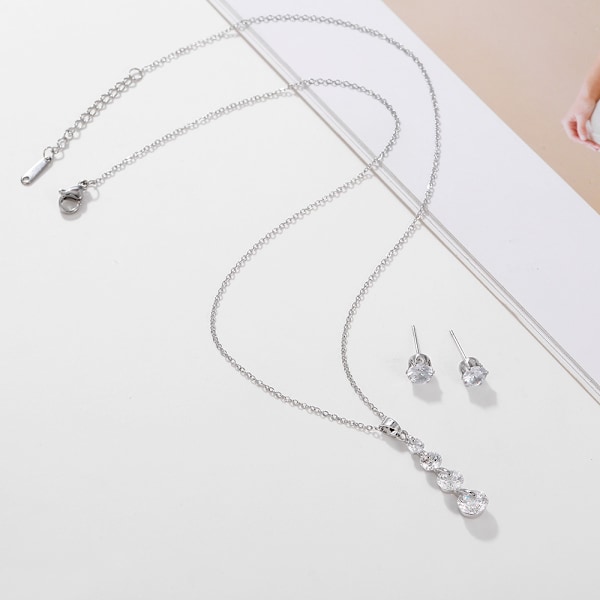 Zirkonhalsband med Hjärthänge & Örhängen för Kvinnor Silver