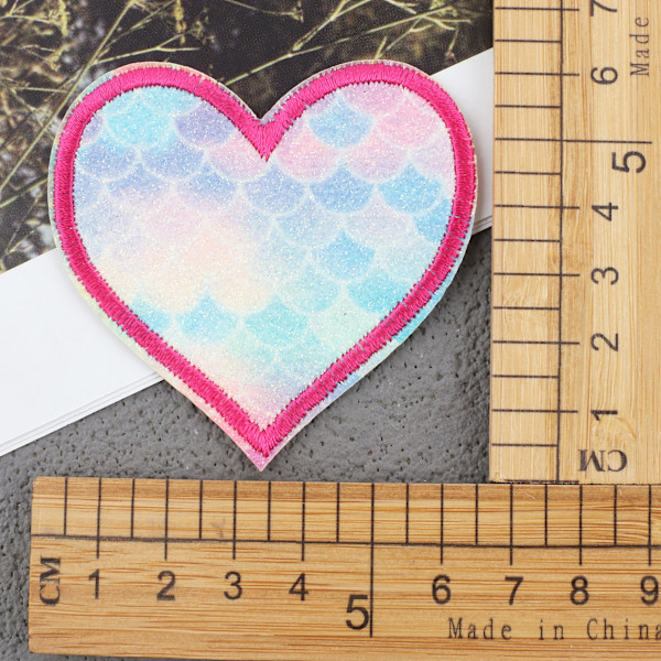 18-osainen Patch Set - Brodeeratut silitettävät merkit