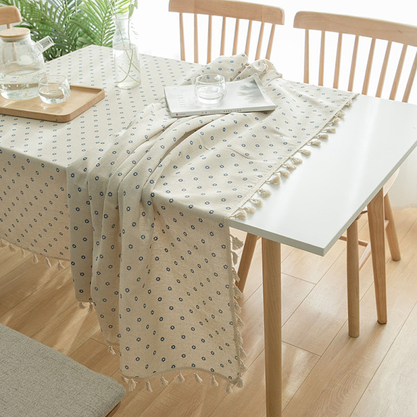 Blommig bomullsduk med tofsar 3XL