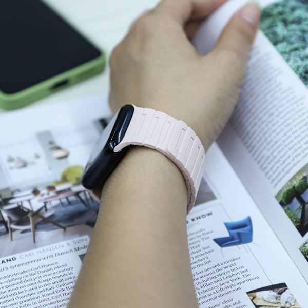 Magnetisk løkkerem til Apple Watch 38/40/41 mm Lyserød