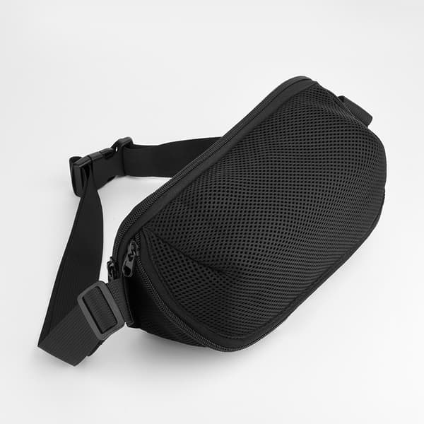 Universaali Bluetooth-kaiutinkotelo rinnan yli (musta)