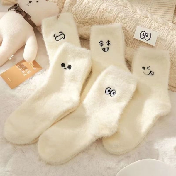 5 Par Pack Fuzzy Socks - Söta Emoji Slipper Socks - Blandade mönster