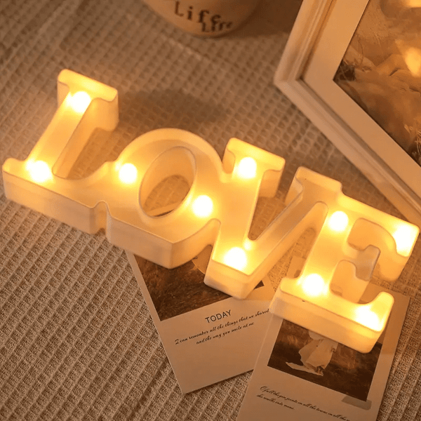 Romantic Love-Shaped Night Light - Perfect for Weddings, Proposals