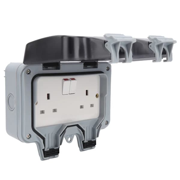 British Standard 220V Outdoor Waterproof Socket Box, Wall Mounted Rainproof Power Outlet Control Unit