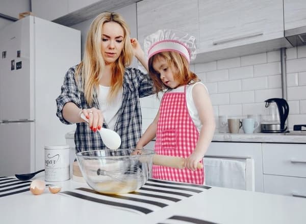Children's Chef Clothes - 7-piece - Apron & Chef's Hat etc.
