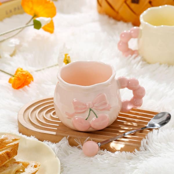 Kaffemuggset, inklusive sked, 3D-rosettdesign, rosa keramisk kaffemugg