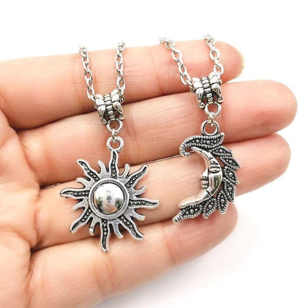 Halsband Sol Måne Kompis Partner 2 st Sol Måne Rostfri kedja_Special Present