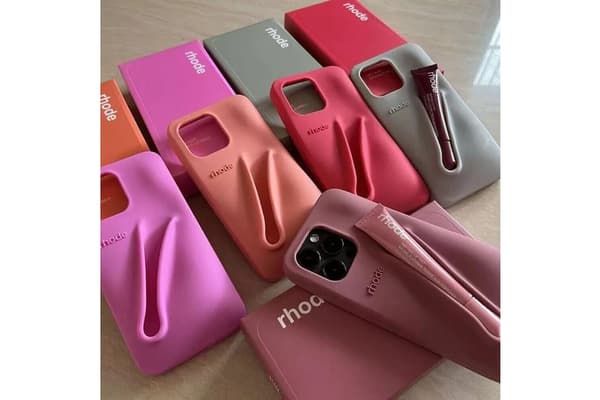 Rhode Lip Case med Listick Lip Gloss 3D Telefondeksel - Toast