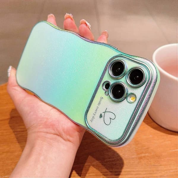 Etui til iPhone 15 Pro Max Krøllet Form Kærlighed Hjerte TPU Telefonetui Iridescent Gradient (Stil C)