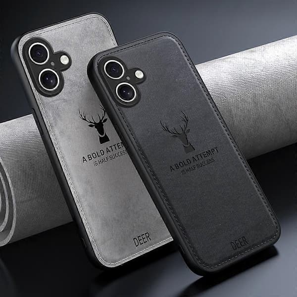 Etui til iPhone 16 Hjortemønster Stoftekstur PU Læder Hybrid Telefoncover - Sort (Sort)