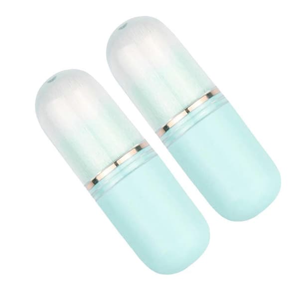 Retractable Makeup Brush Mini Blush Brush for Cleaning 2 Pcs Sky Blue Design